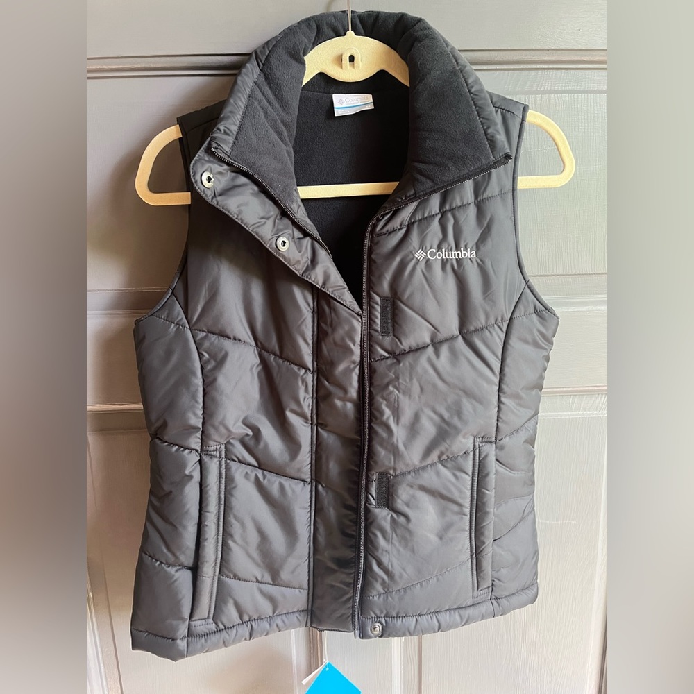 NWT Columbia Heavy Duty Insulated‎ Mock Neck Fleece Puffer Vest